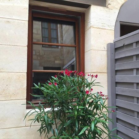Ferienwohnung L'Atelier d'Auguste - Terrasse en plein cœur de Bordeaux Exterior foto